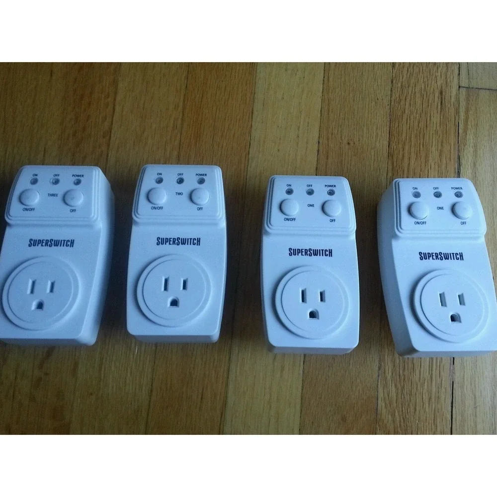 SuperSwitch Model AHR003 - Lot of 4